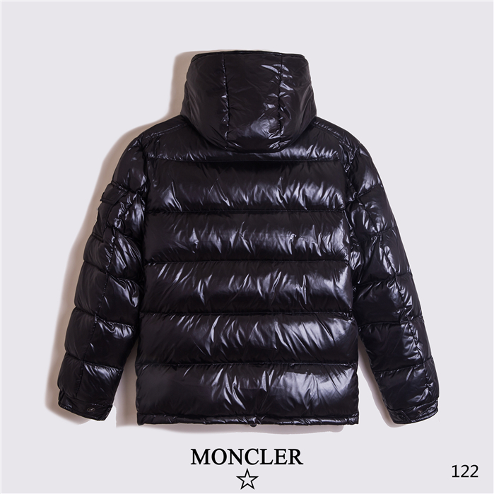 Moncler Men's Outwear 232